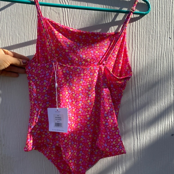 Mai Swim Mod Bodysuit pink perennial size medium - Picture 6 of 8